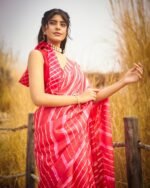 Women Traditional Saree - Image 2